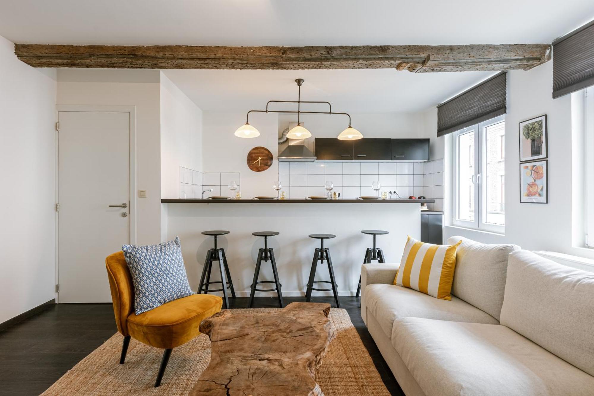 Right In The City Center Your Ghent Getaway Екстериор снимка